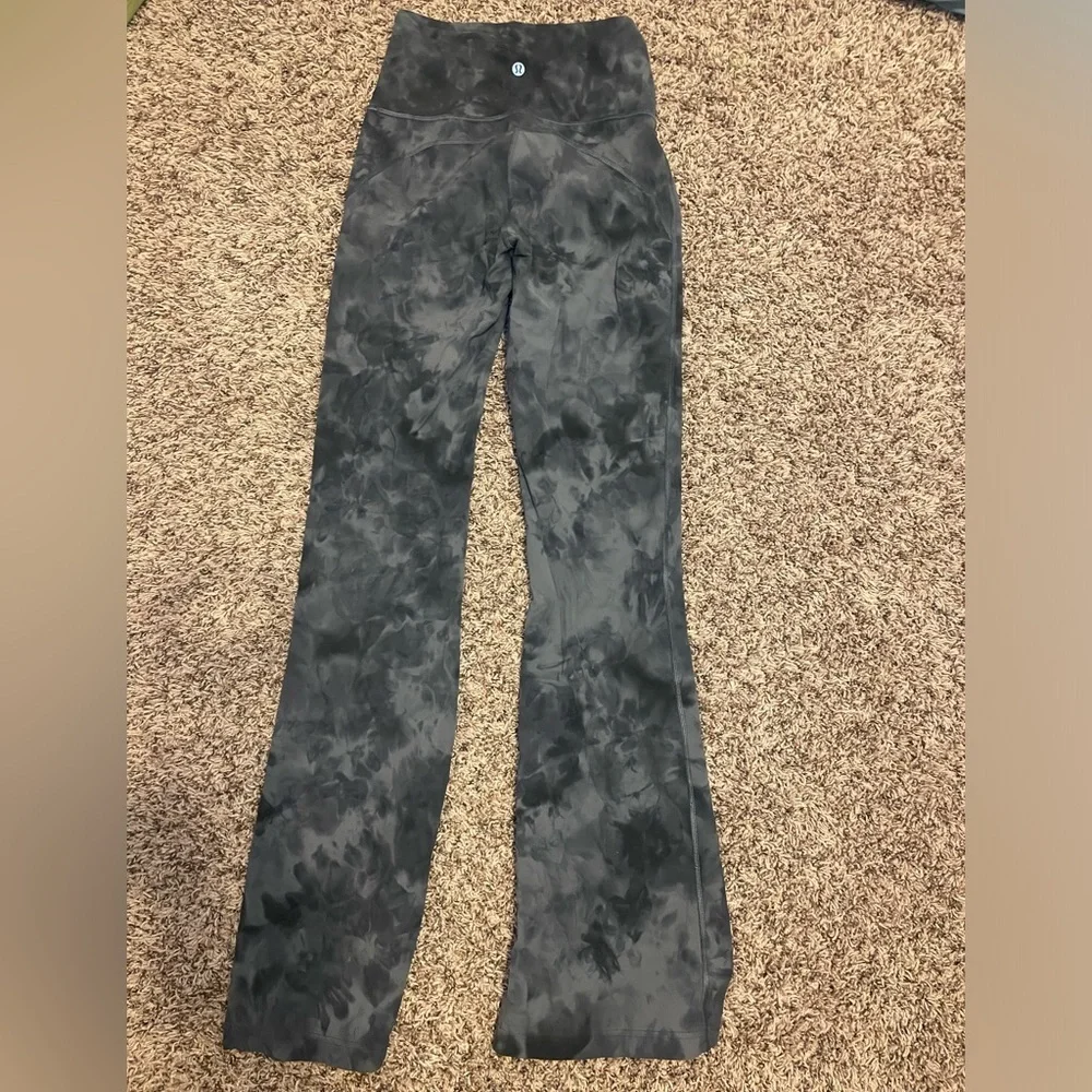Lululemon flares